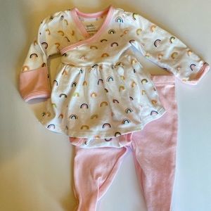 NWOT newborn outfit